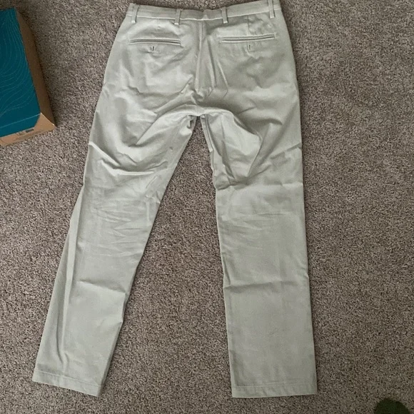 Dockers Signature Khakis W31 L30 - Picture 2 of 5